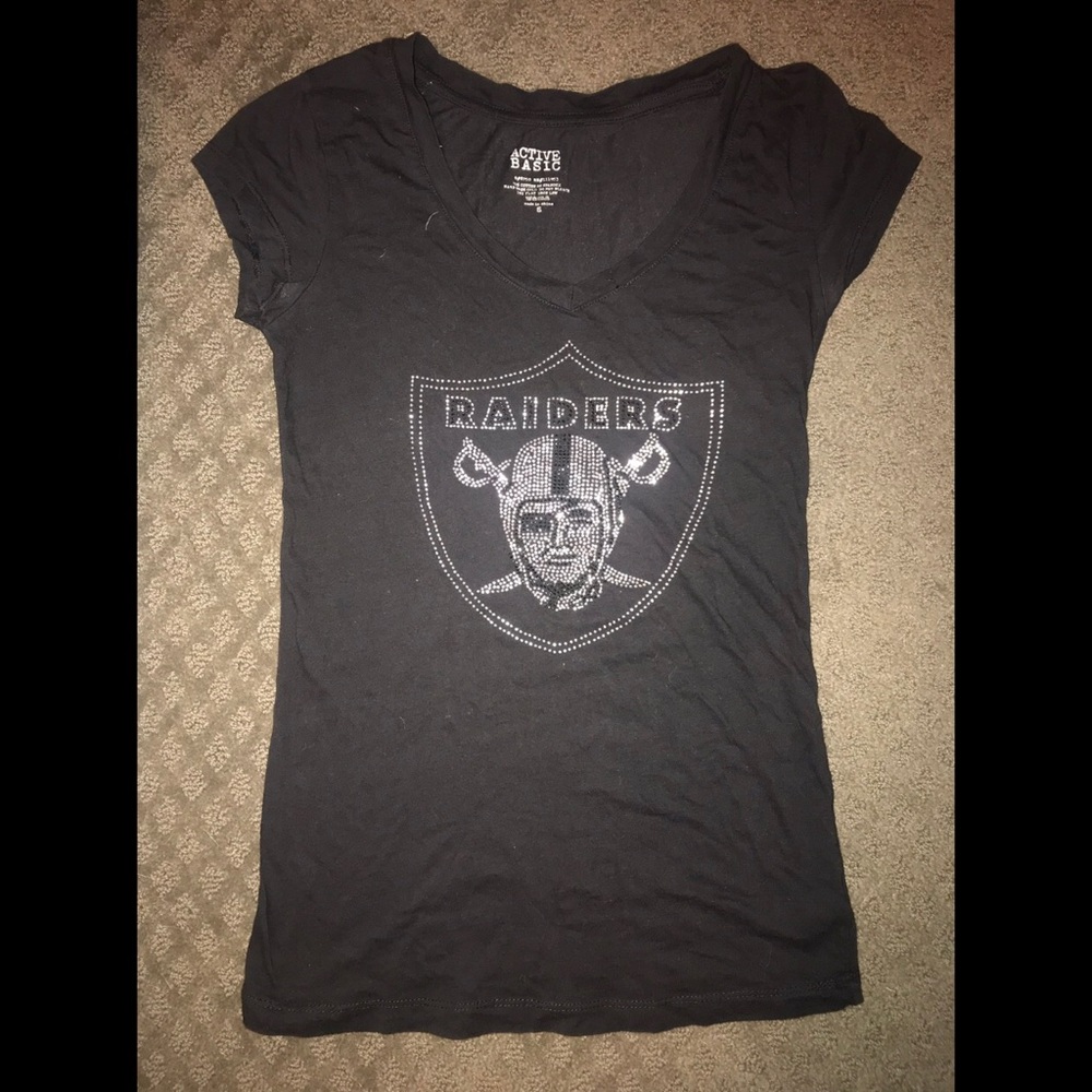 Raiders v neck T-shirt for women